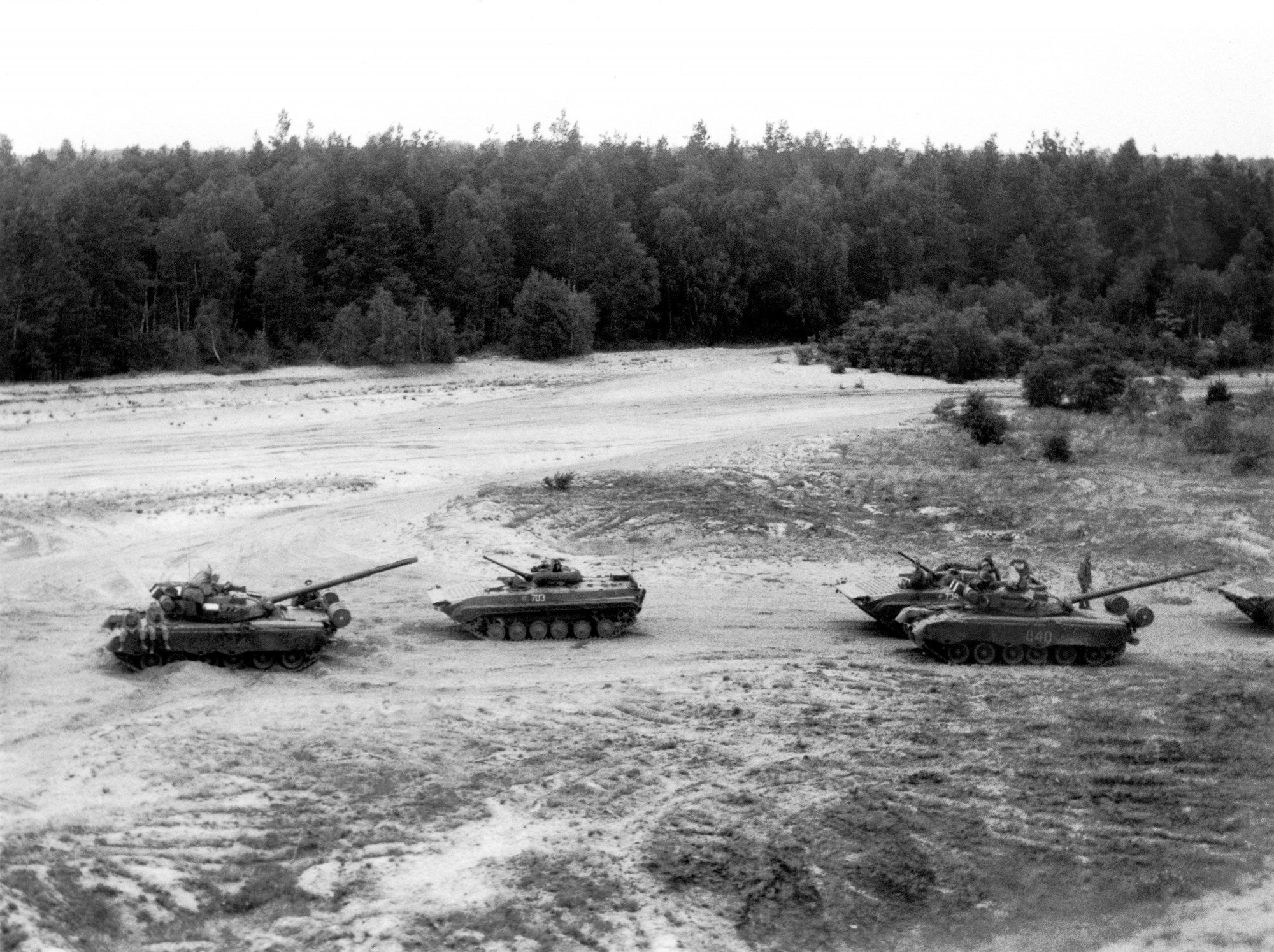 Panzertrio, BStU, MfS, HA I, Fo 183, Bild 45